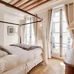 Grandiose Appartement Au Coeur De Paris