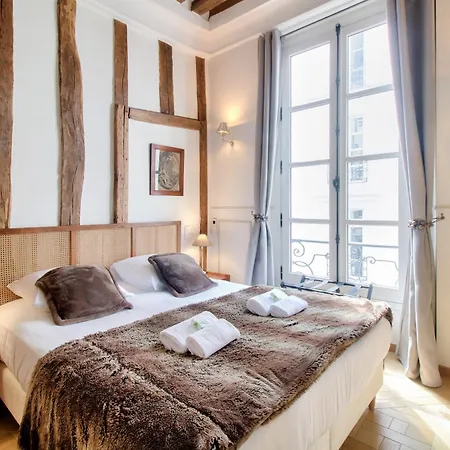 Grandiose Au Coeur De Paris